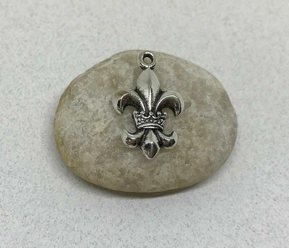 fleur de li charm wholesale