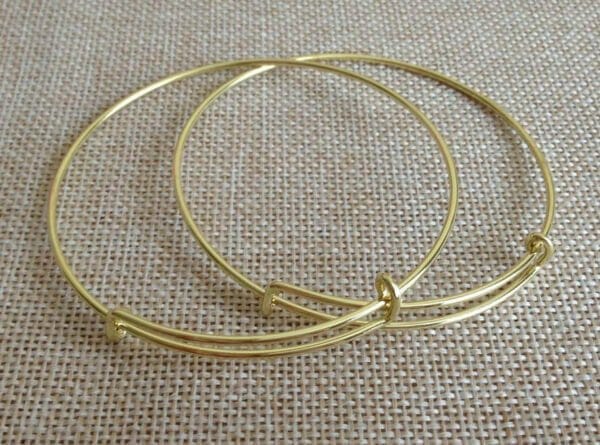 IMG_0585_cb8a4498-cb14-47a1-b129-a269ce7d0034 wholesale Expandable Bangles