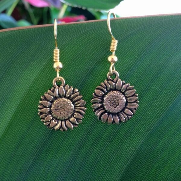 IMG_2095 sunflower earring