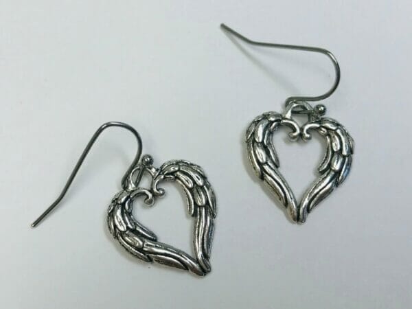 IMG_7060 Wholesale Angel Heart Earrings Novelty