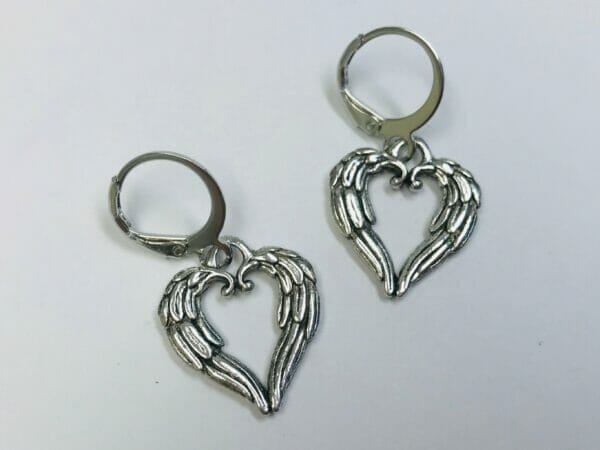 IMG_7061 Wholesale Angel Heart Earrings Novelty