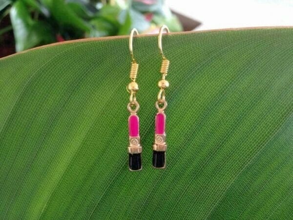Lipstick_Earrings Lipstick Earrings, Cosmetician Earrings