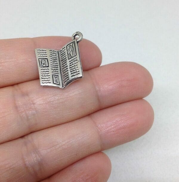 ｎｅｗｓ　ｐａｐｅｒ　ｃｈａｒｍ　ｗｈｏｌｅｓａｌｅ