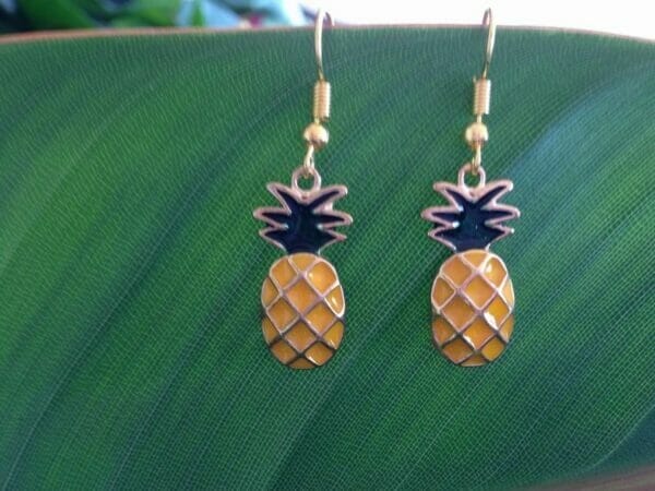 Pineapple_Earrings_Black_Head Pineapple Earrings