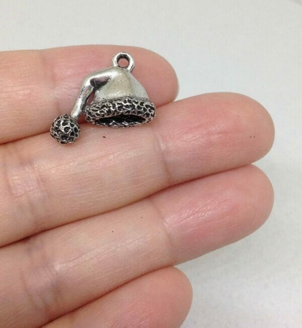 5 Santa's Hat, Ho ho ho charm DIY