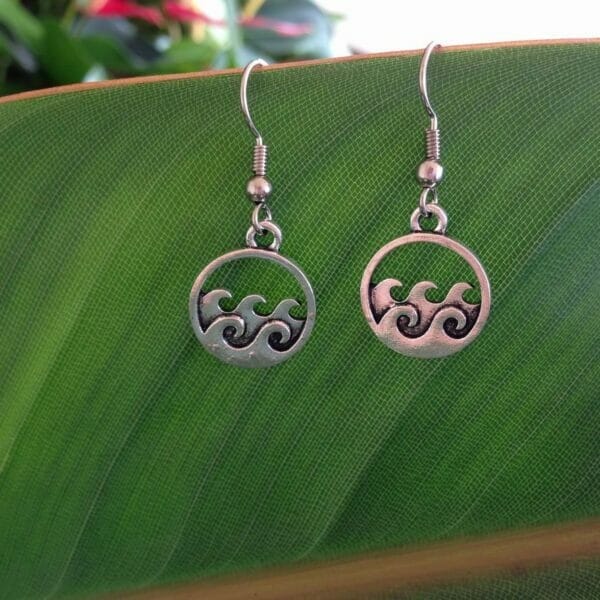 Three_Waves_Earring Ocean Waves Earrings