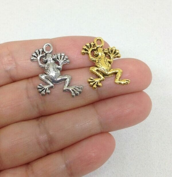 5 Wholesale Frog Charm