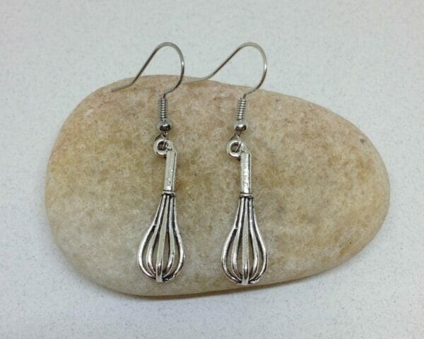 Whiskkitchutencilearrings Whisk utencil earrings, Baking Jewelry