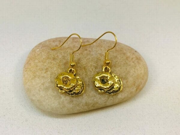 bagleearring bagle charm earrings quest charm