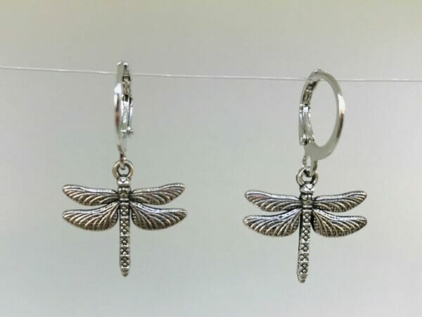 dragonflycharmetsyearringWholesal Dragonfly Earrings