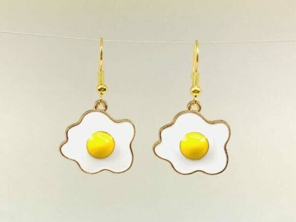 friedeggearrings_5adf7f12-cbe8-4052-94cd-26a331ab7a98 Resin novelty eggs earrings