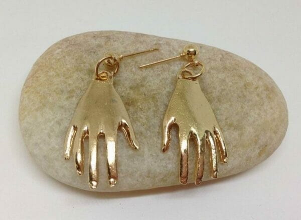 hand_earrings_studs_078a94ae-748b-403f-b598-ad75327bc3ee Picasso Earrings Palm Earrings