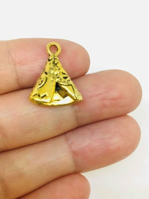 teeoeecharms 10 Teepee Western Charm