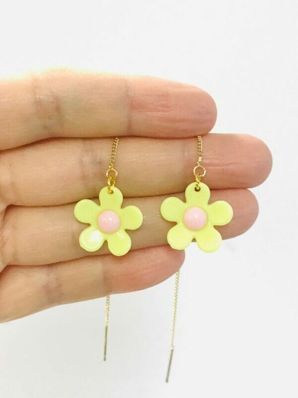 yellowdaisyearring Wholesale Daisy Threader Earrings